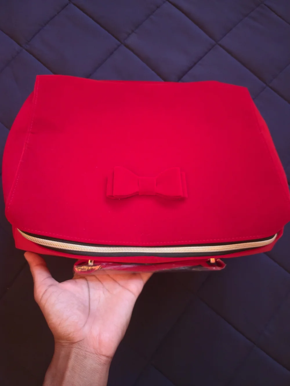 Estee Lauder Red Velvet Bow Makeup Travel Bag Cosmetic Train Case